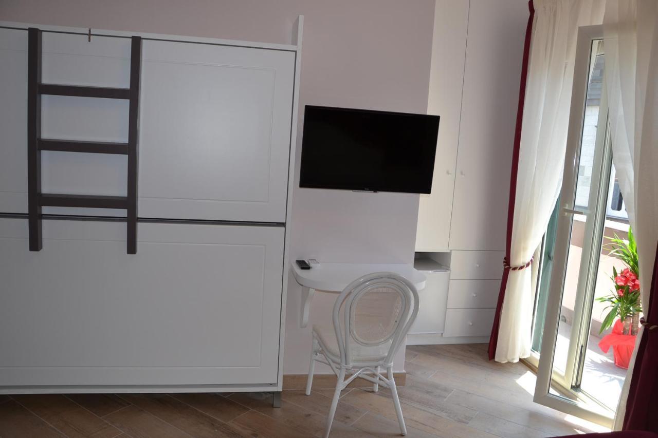 נאפולי B&B Federico II מראה חיצוני תמונה