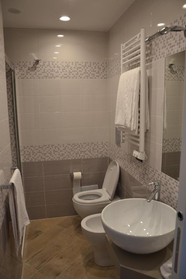 נאפולי B&B Federico II מראה חיצוני תמונה