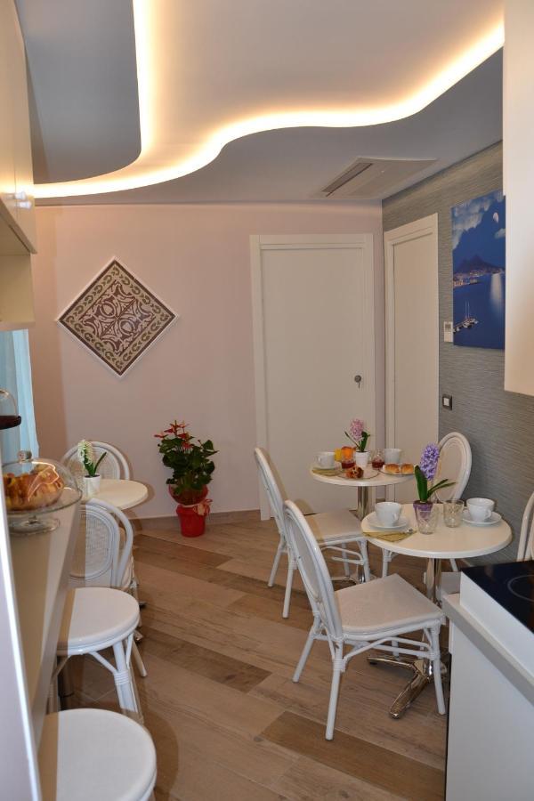 נאפולי B&B Federico II מראה חיצוני תמונה