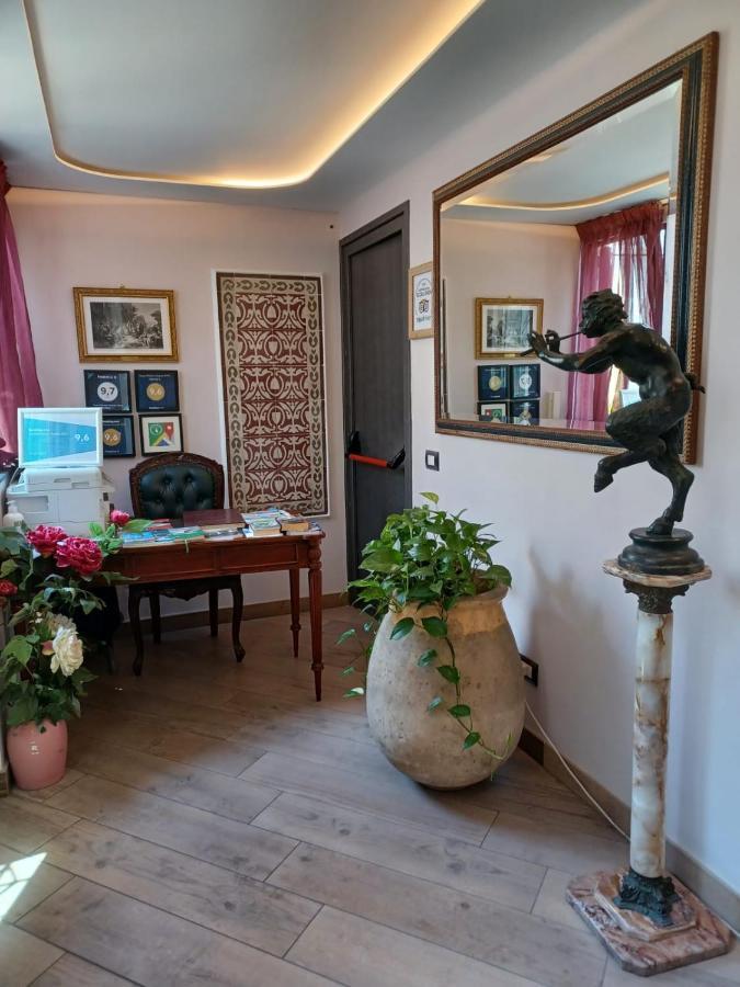 נאפולי B&B Federico II מראה חיצוני תמונה