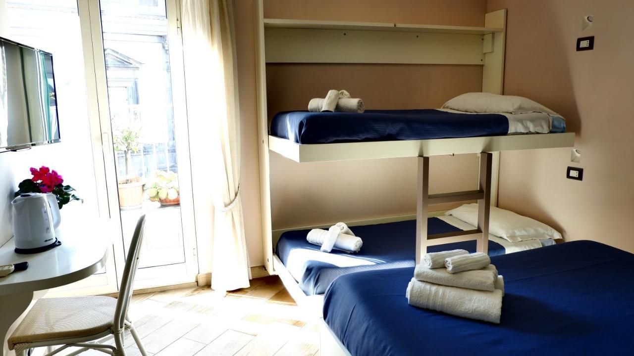 נאפולי B&B Federico II מראה חיצוני תמונה